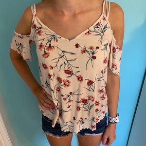 Floral print off the shoulder-tank